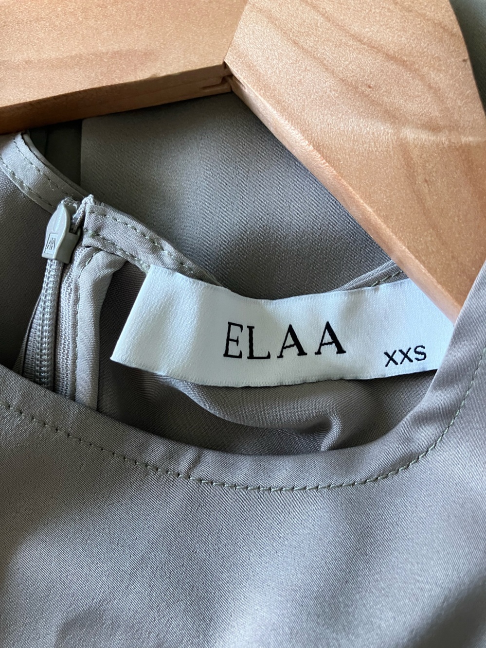 ELAA Muted Olive Green/Taupe Satin Long Sleeve A-Line Maxi Dress Size XXS-XS - Picture 12 of 12